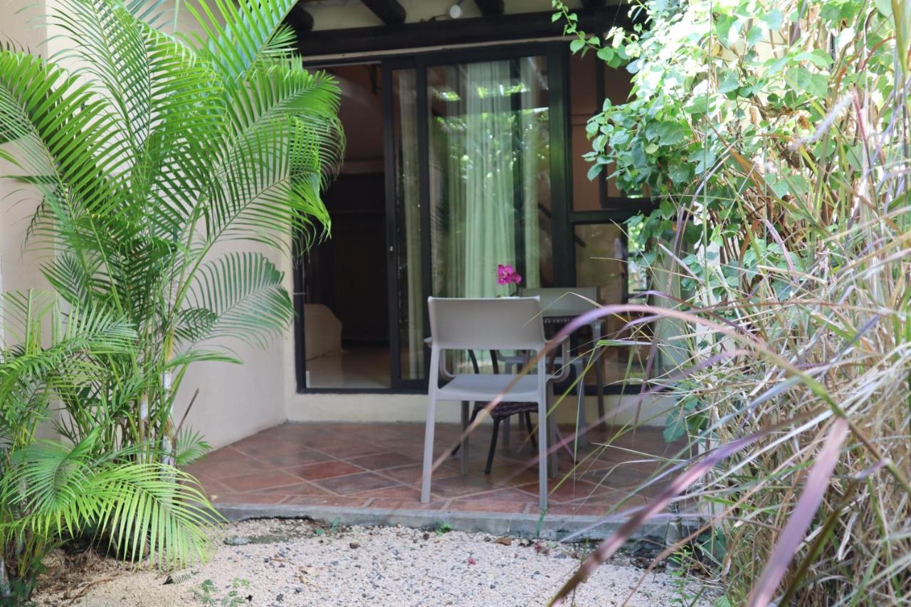 Le Gite Du Bonheur Guest House & Car Rental Tamarin Exterior foto