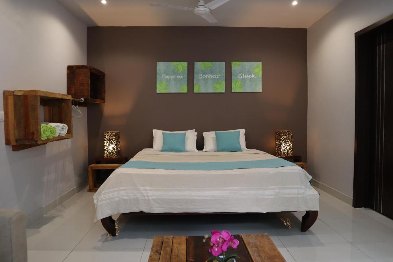 Le Gite Du Bonheur Guest House & Car Rental Tamarin Exterior foto