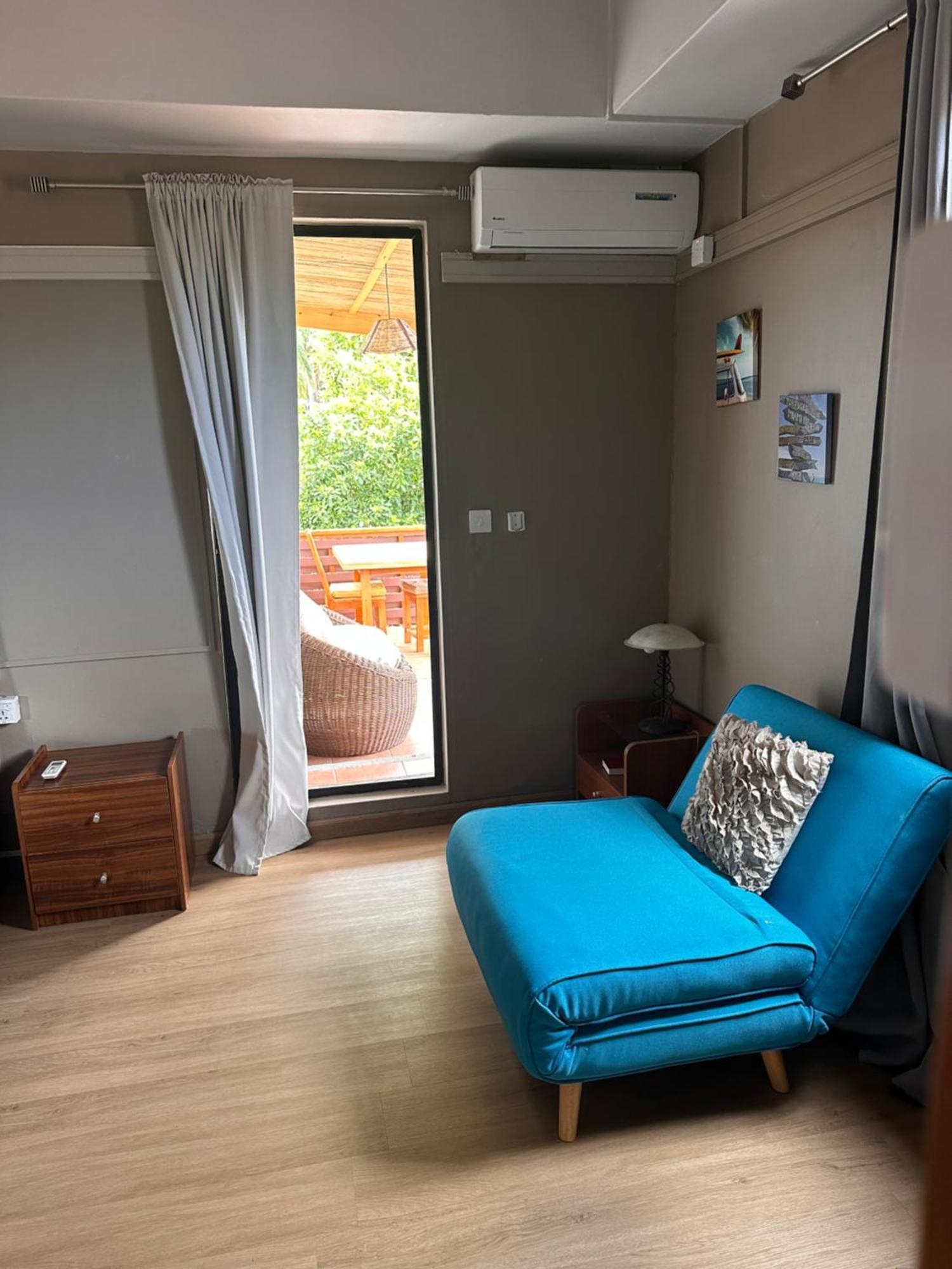 Le Gite Du Bonheur Guest House & Car Rental Tamarin Exterior foto