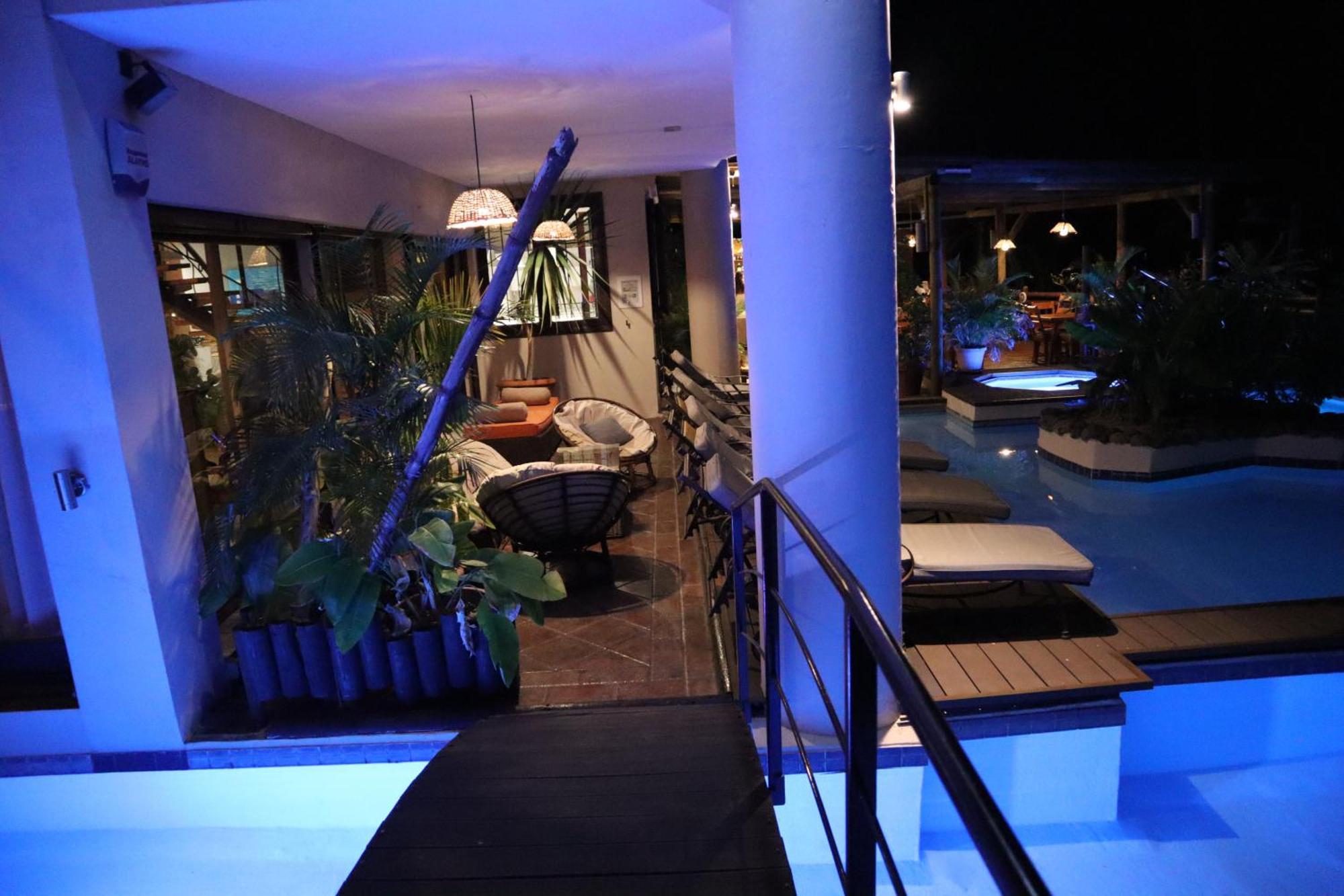 Le Gite Du Bonheur Guest House & Car Rental Tamarin Exterior foto